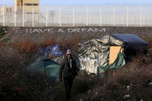 Refugees at Calais (REUTERS:Pascal Rossignol)  Dec 31 2015