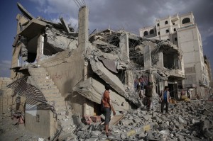 Yemen rubble ( Hani Mohammed:AP) Feb 1 2016